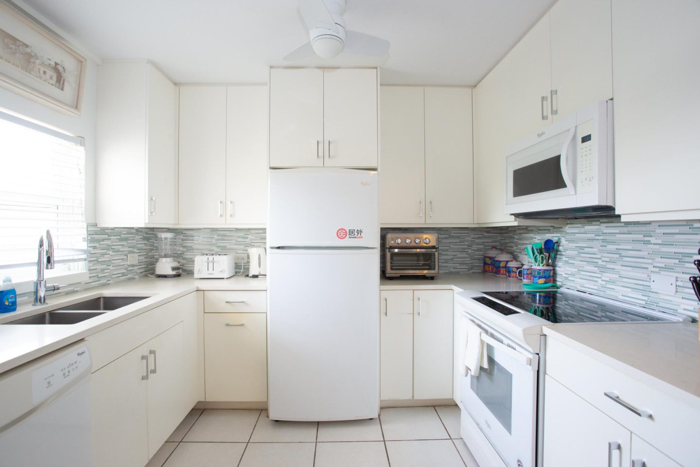 开曼群岛Seven Mile Beach的公寓，Harbour Heights 44，编号78075295