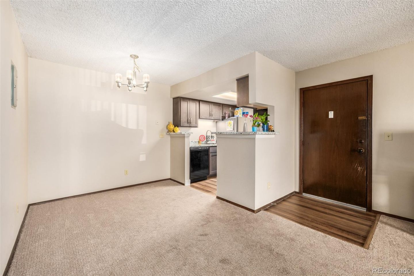 美国科罗拉多州丹佛的公寓,8600 Alameda,编号75527473