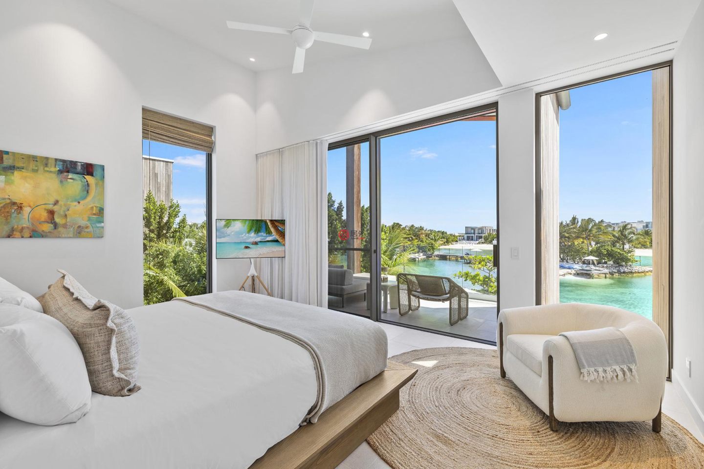 特克斯與凱科斯群島的独栋别墅，South Bank Lagoon Beach Villa 7，编号77992119