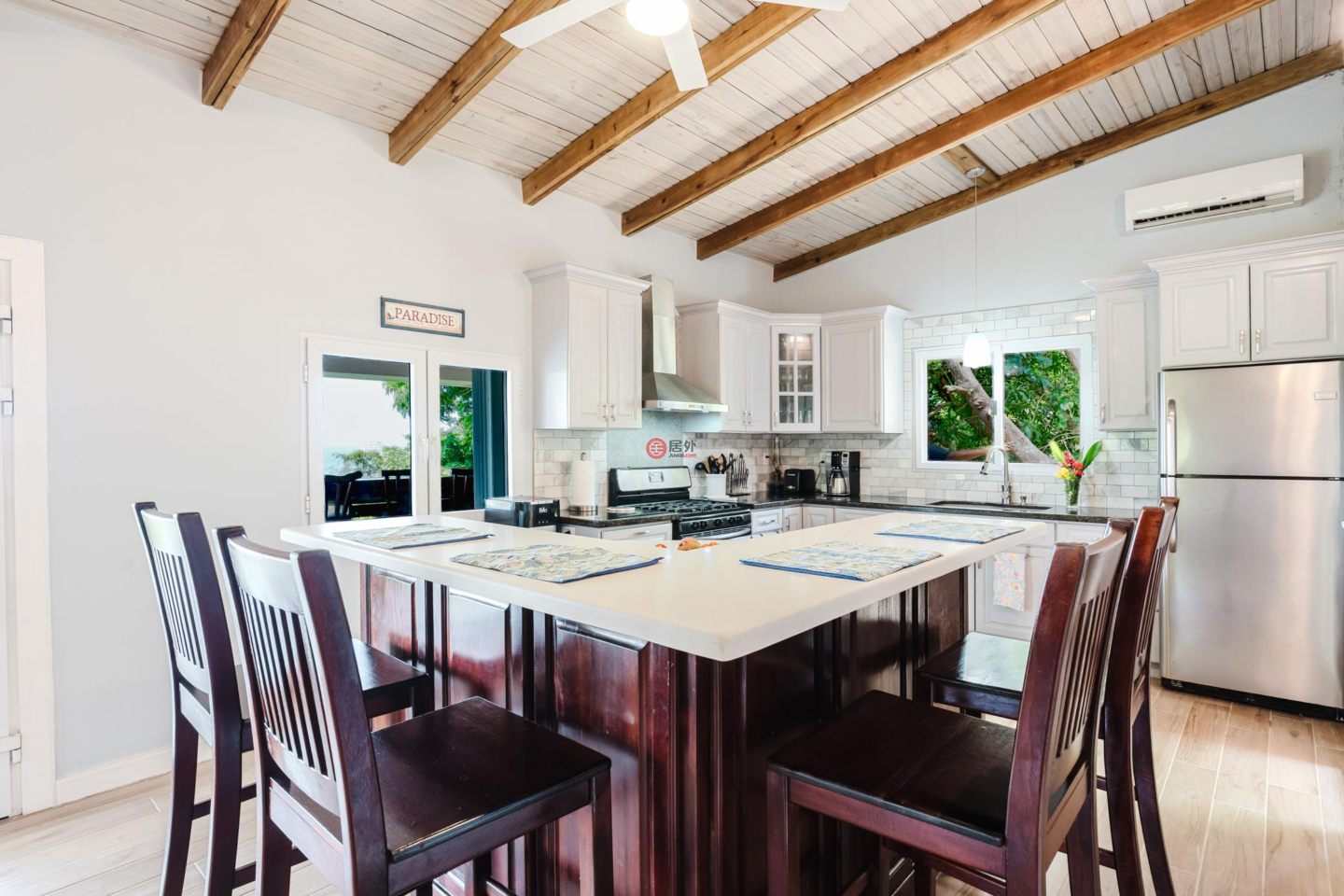 洪都拉斯海湾群岛瓜納哈島的独栋别墅，Ocean View Island Cottage with Boat Dock & Photogenic Views Guanaja，编号78412095