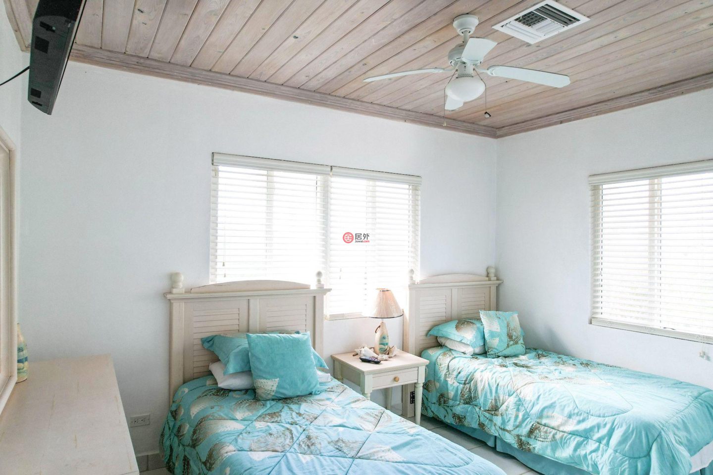 巴哈马Governors Harbour的住宅用地，Beachfront Home & Lot，编号78496141