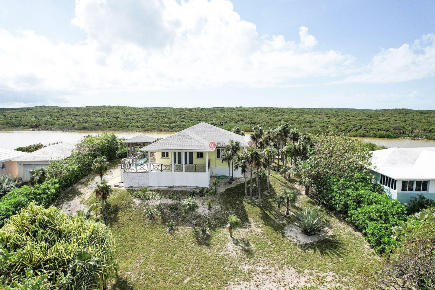 巴哈马Governors Harbour的住宅用地，Beachfront Home & Lot，编号78496141