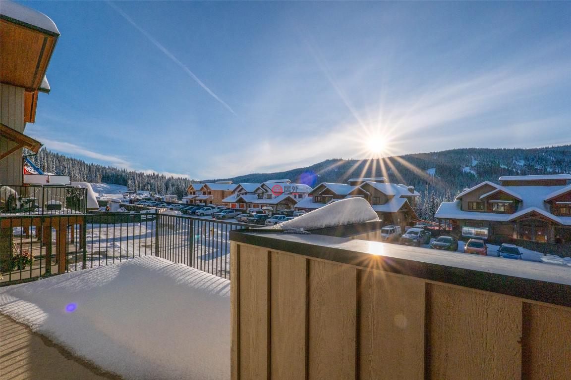 加拿大不列颠哥伦比亚省Sun Peaks的联排别墅，7000 MCGILLIVRAY LAKE，编号75527447