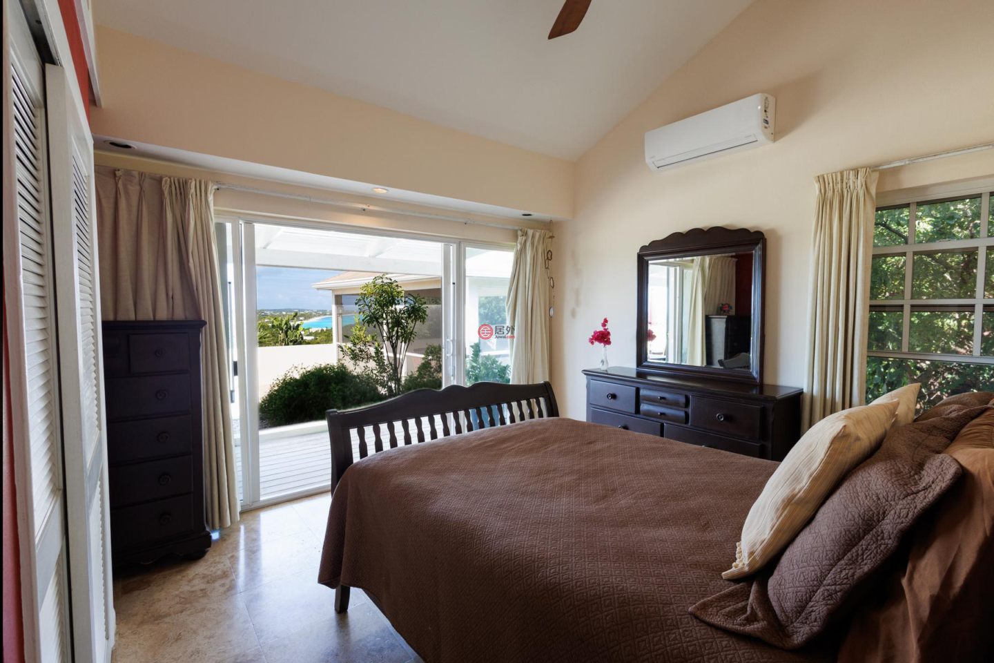 特克斯與凱科斯群島的独栋别墅，Mountain View Residences 2 Homes - 6 Bedrooms，编号78100362