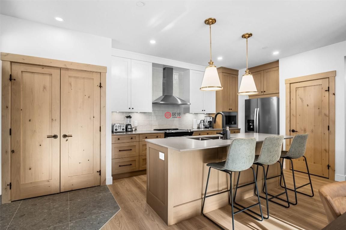 加拿大不列颠哥伦比亚省Sun Peaks的公寓，7005 MCGILLIVRAY LAKE，编号75523416