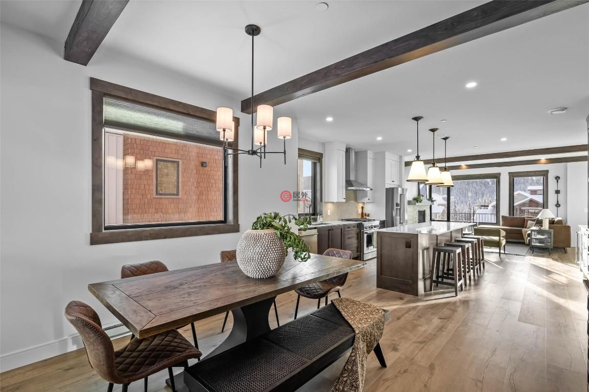 加拿大不列颠哥伦比亚省Sun Peaks的联排别墅，7000 MCGILLIVRAY LAKE，编号75524129