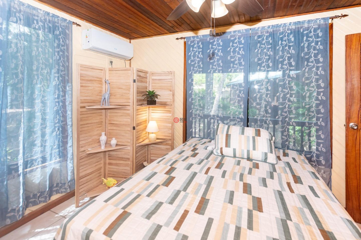 洪都拉斯海湾群岛Roatán的独栋别墅，Totally Turnkey Tropical Home in Sundancer Cabanas，编号78282837