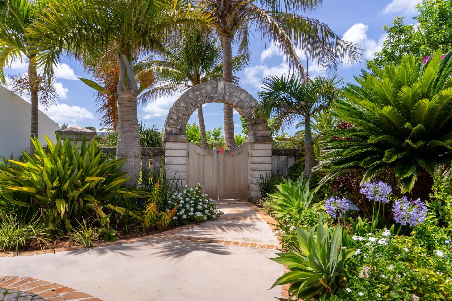 百慕达的独栋别墅，Island House 20 Tuckers Town Road，编号77894969