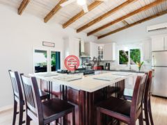 洪都拉斯海湾群岛瓜納哈島的独栋别墅，Ocean View Island Cottage with Boat Dock & Photogenic Views Guanaja，编号78412095