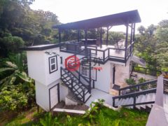 洪都拉斯海湾群岛Roatán的独栋别墅，Luxurious Zun Zun Residence Luna Beach Road，编号76643111