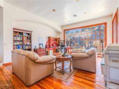美国加州特哈查比的独栋别墅，30791 Fox Ridge Court，编号77160002