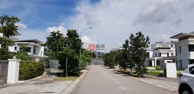 马来西亚莎阿南5卧6卫曾经整修过的房产